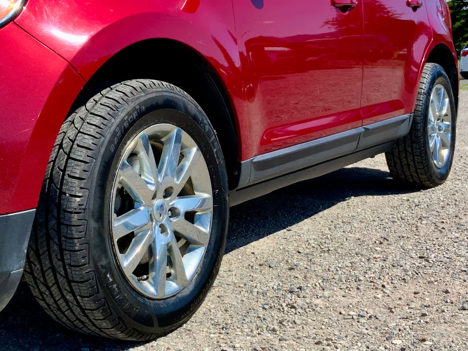 Used 2013 Ford Edge SEL AWD/4WD image 14