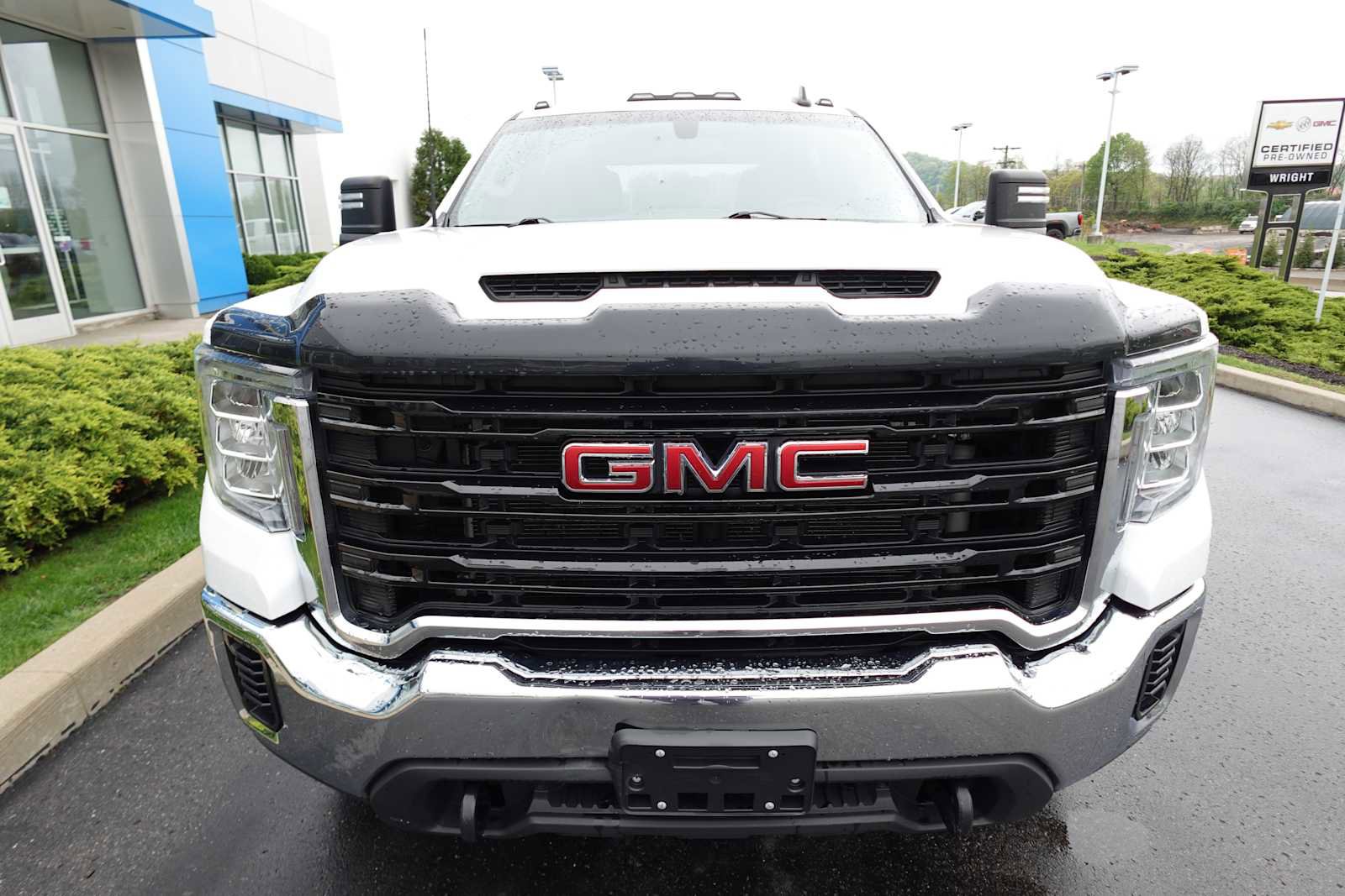 Used 2023 GMC Sierra 3500 Pro w/ Convenience Package AWD/4WD image 4