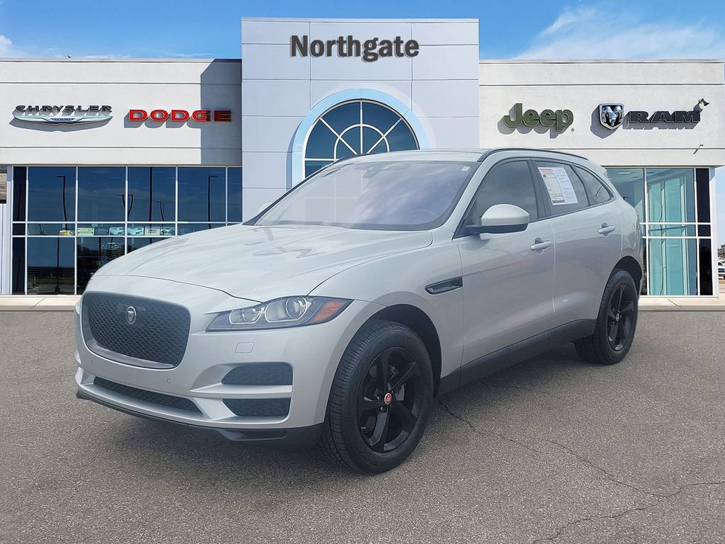 Used 2020 Jaguar F-PACE Prestige AWD/4WD image 2