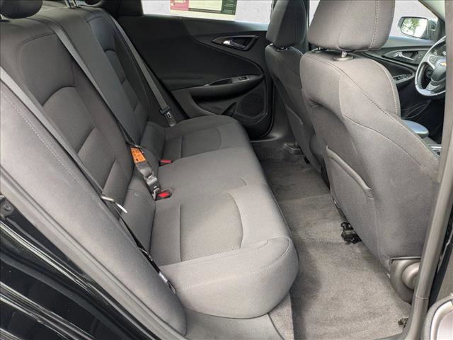 Used 2022 Chevrolet Malibu RS FWD image 18