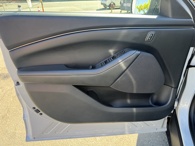 Used 2023 Ford Mustang Mach-E Select RWD image 25