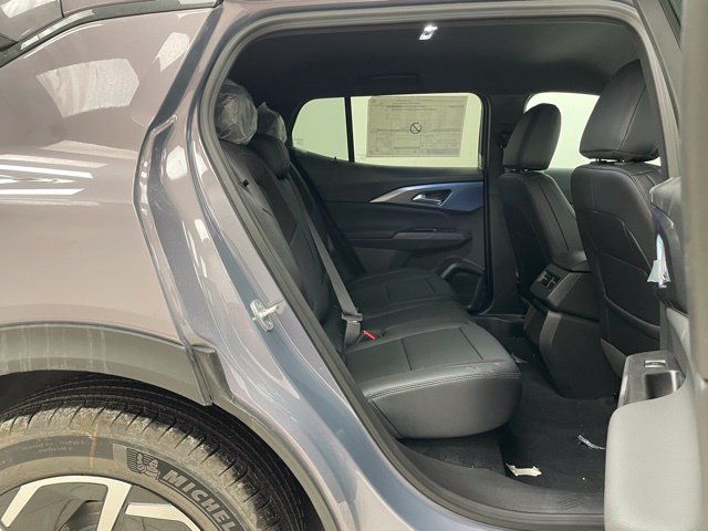 New 2026 Chevrolet Equinox EV LT AWD/4WD image 14