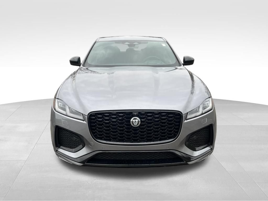 New 2026 Jaguar F-PACE R-Dynamic S AWD/4WD image 8