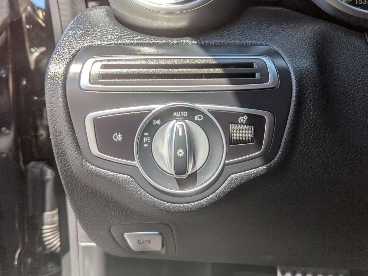 Used 2020 Mercedes-Benz C 300 4MATIC Coupe image 14