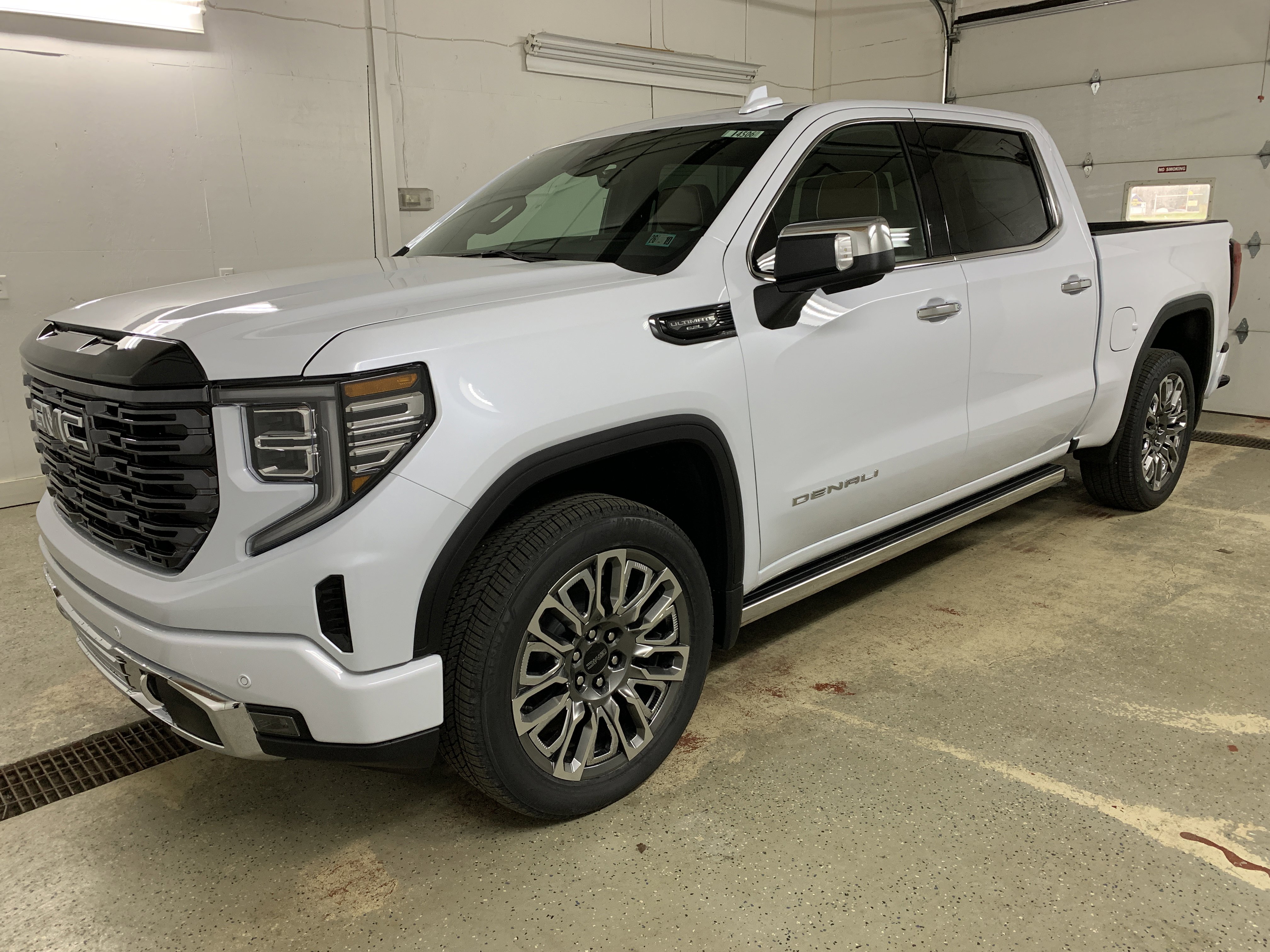 New 2026 GMC Sierra 1500 Denali Ultimate image 3