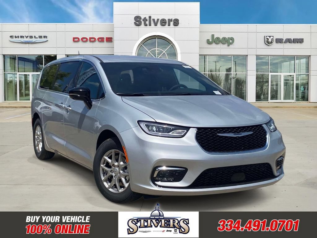New 2026 Chrysler Pacifica Select FWD image 1