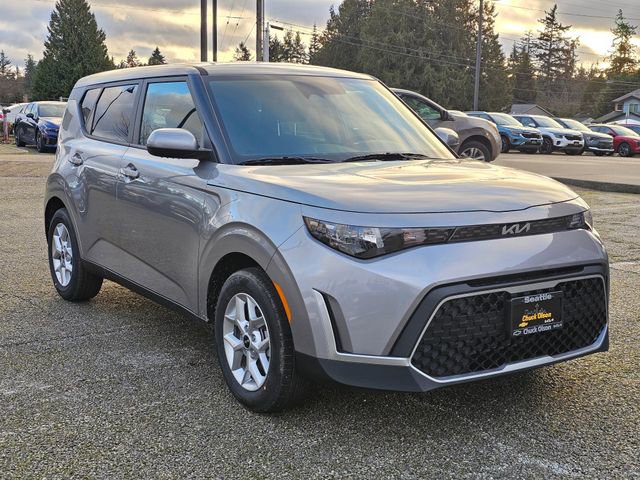 New 2025 Kia Soul LX w/ LX Technology Package image 4