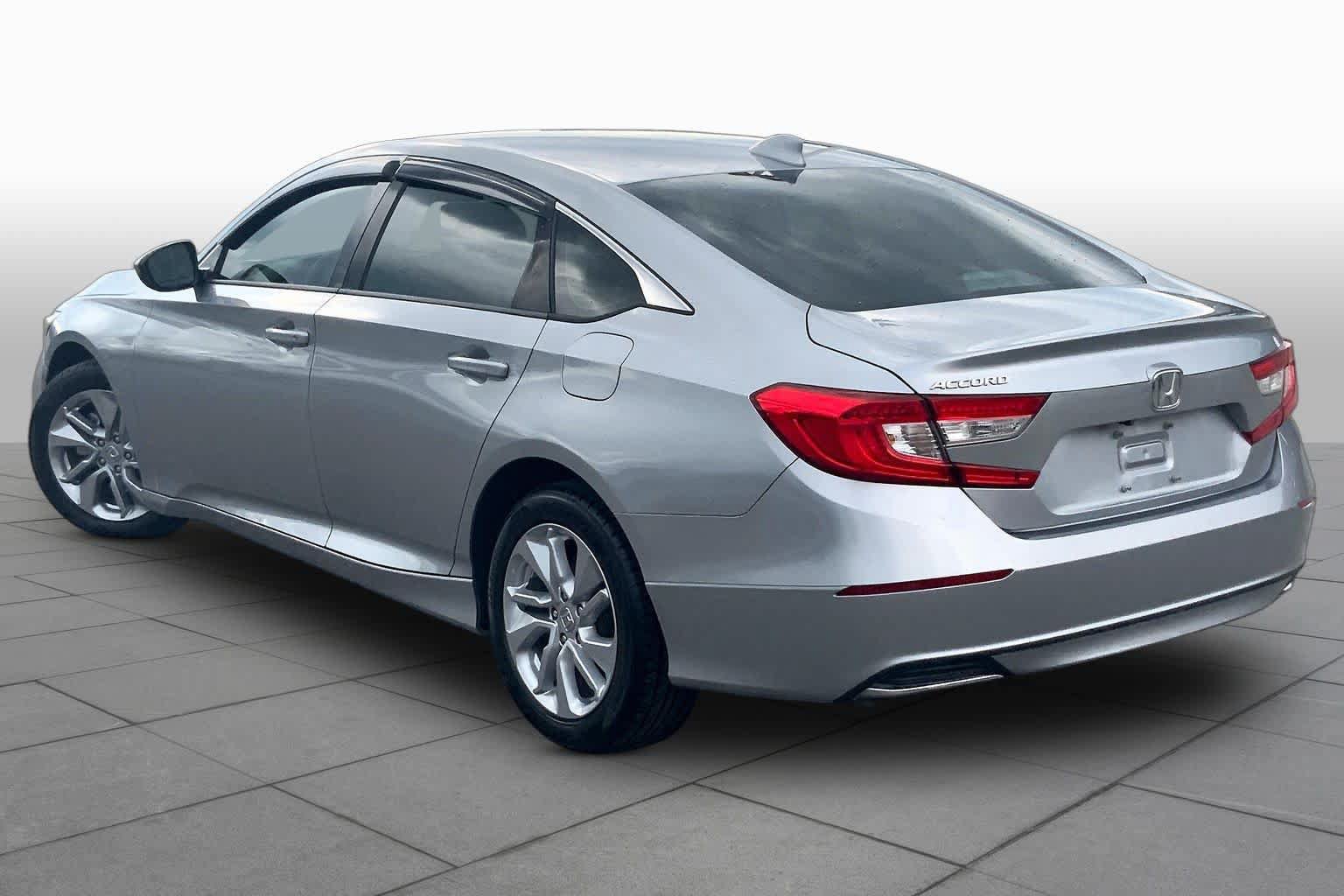 Used 2020 Honda Accord LX image 11