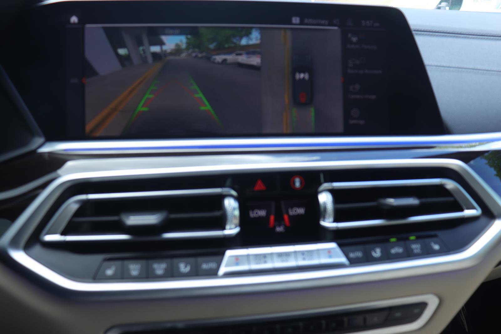 Used 2021 BMW X5 sDrive40i w/ Convenience Package image 32