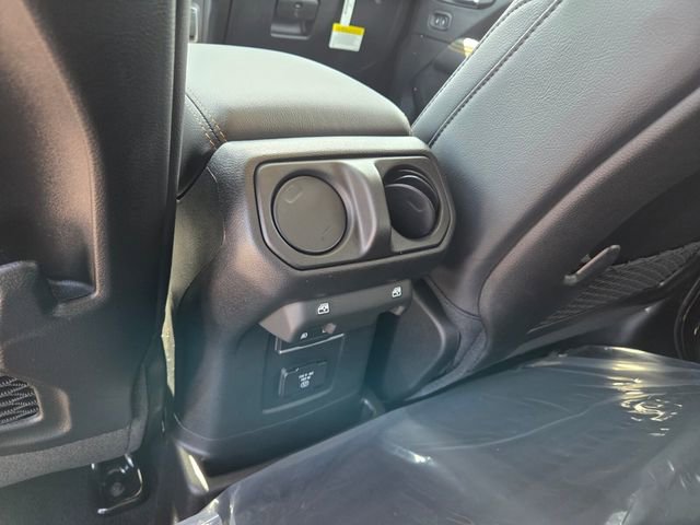 New 2026 Jeep Wrangler Unlimited Sahara AWD/4WD image 7