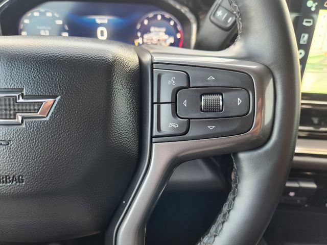 Used 2025 Chevrolet Silverado 2500 ZR2 w/ Technology Package AWD/4WD image 32