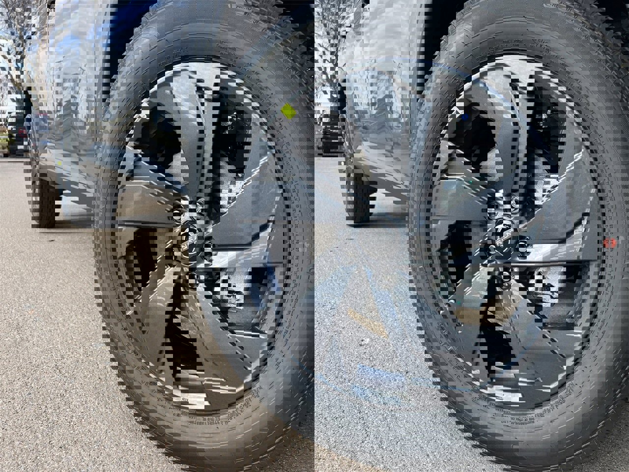 New 2026 Nissan Rogue SV image 7