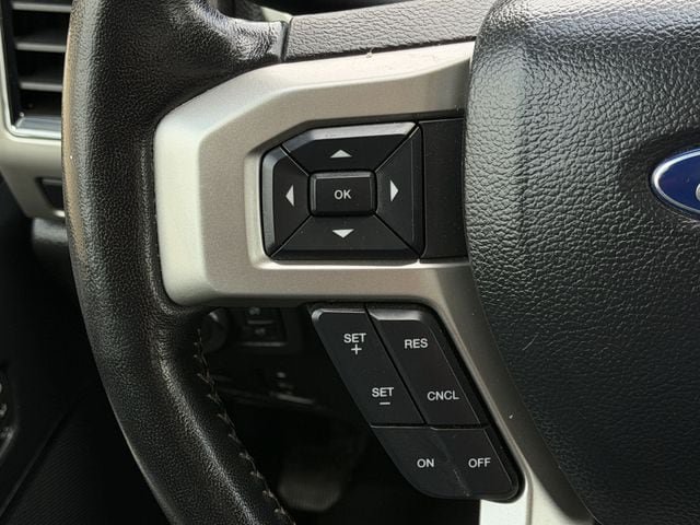 Used 2021 Ford F350 Lariat w/ Lariat Ultimate Package AWD/4WD image 13