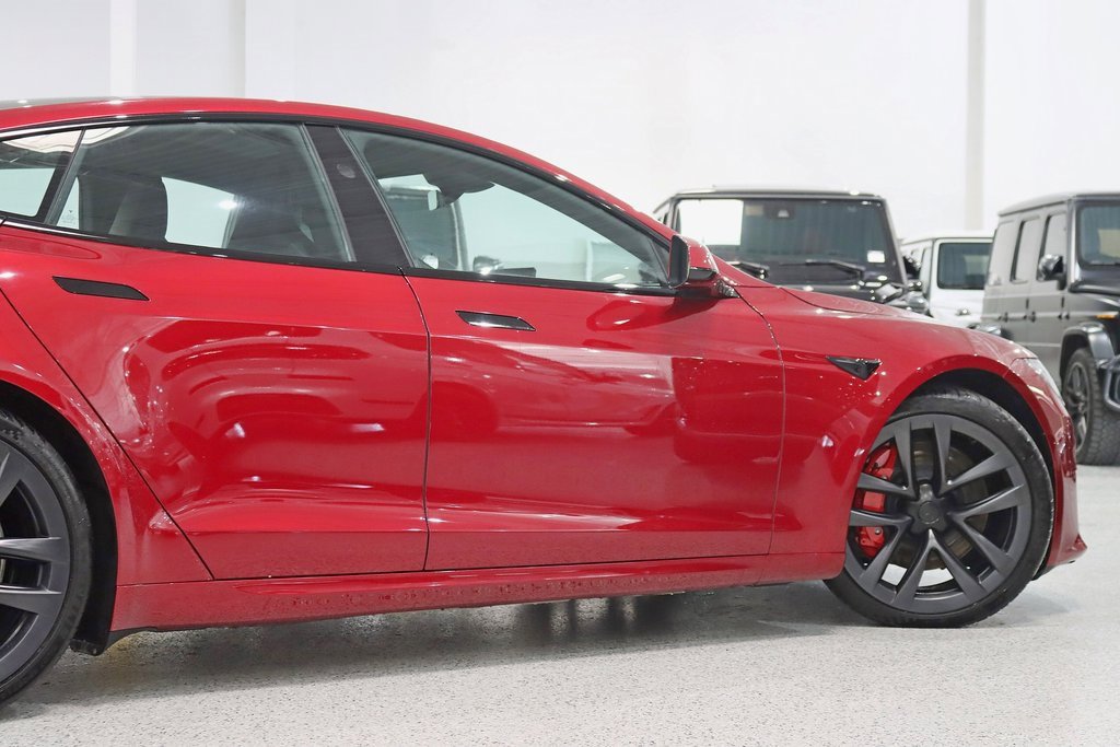 Used 2025 Tesla Model S Plaid image 11