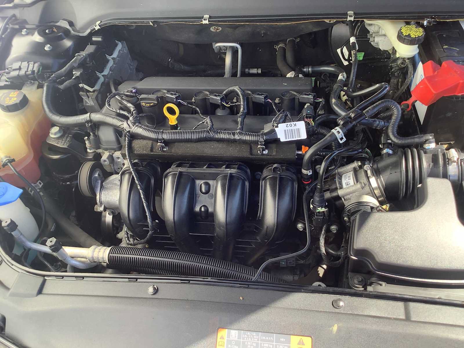 Used 2016 Ford Fusion SE FWD image 9