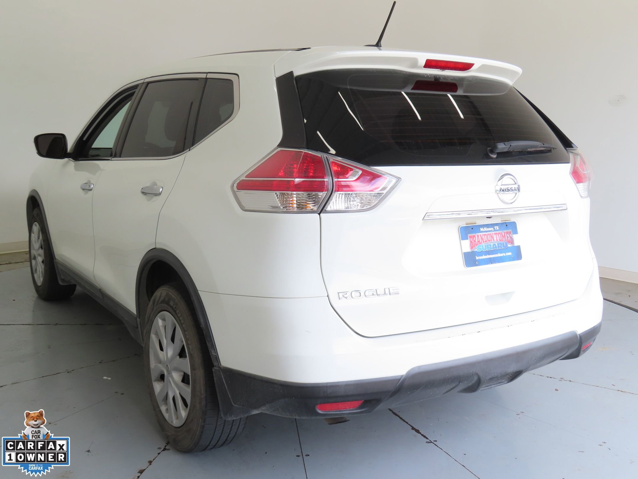 Used 2015 Nissan Rogue S FWD image 6
