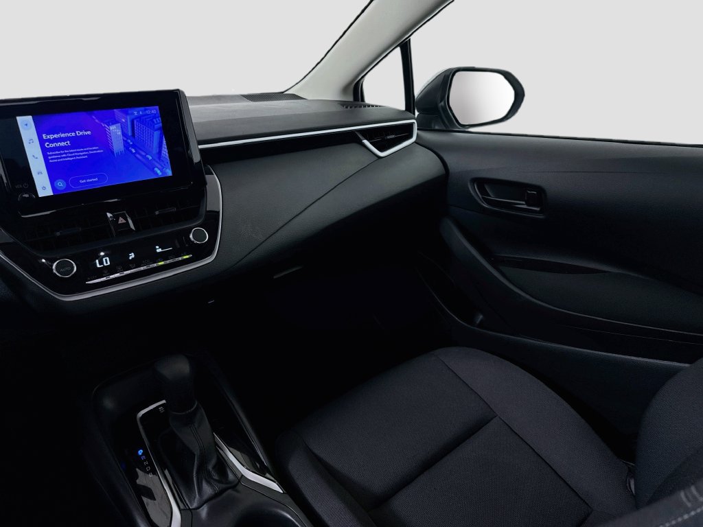 Used 2025 Toyota Corolla LE FWD image 22