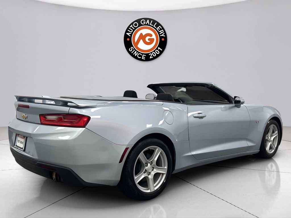 Used 2018 Chevrolet Camaro LT image 15