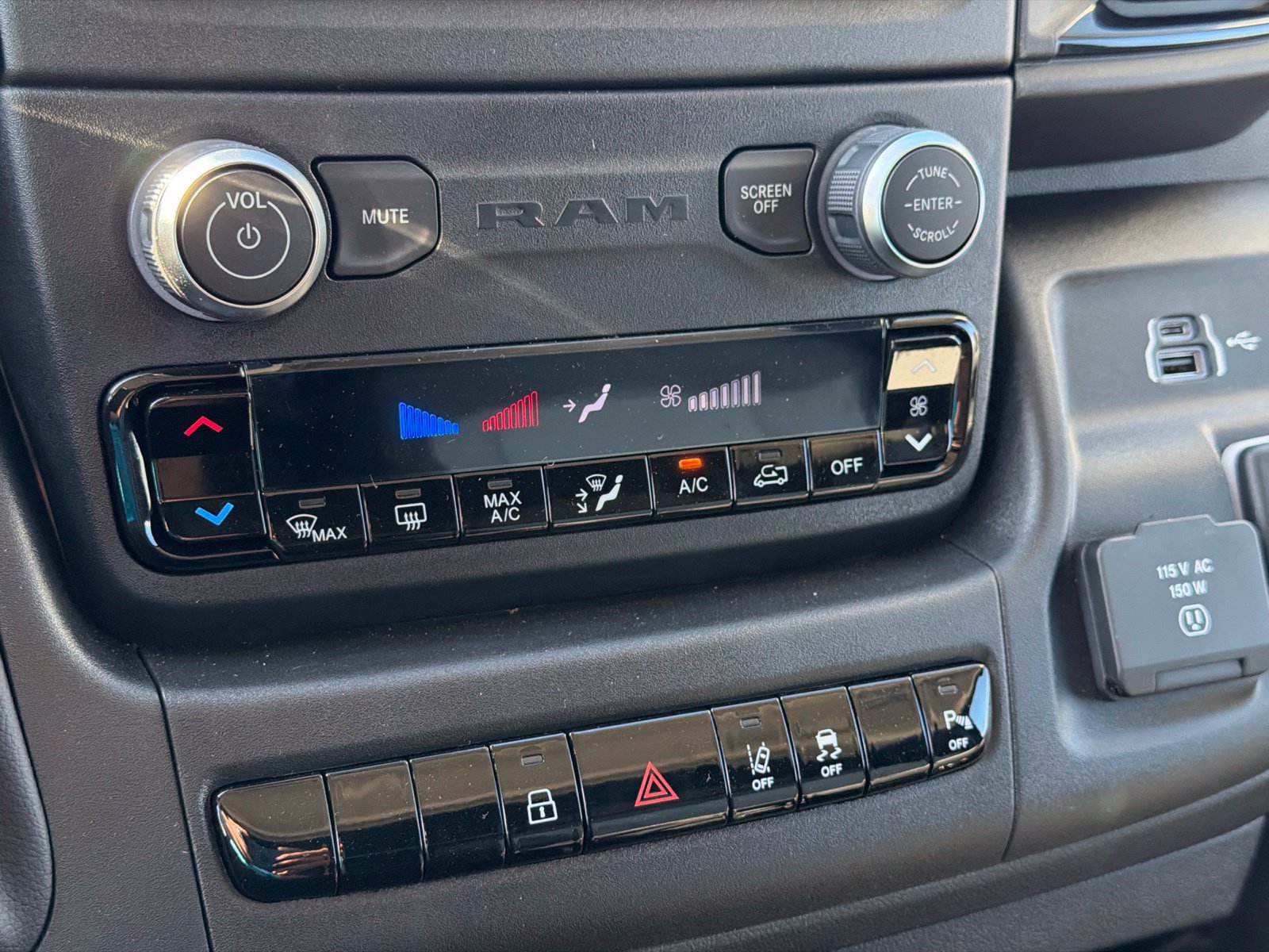 New 2027 RAM ProMaster 2500 w/ Safety Group FWD image 21