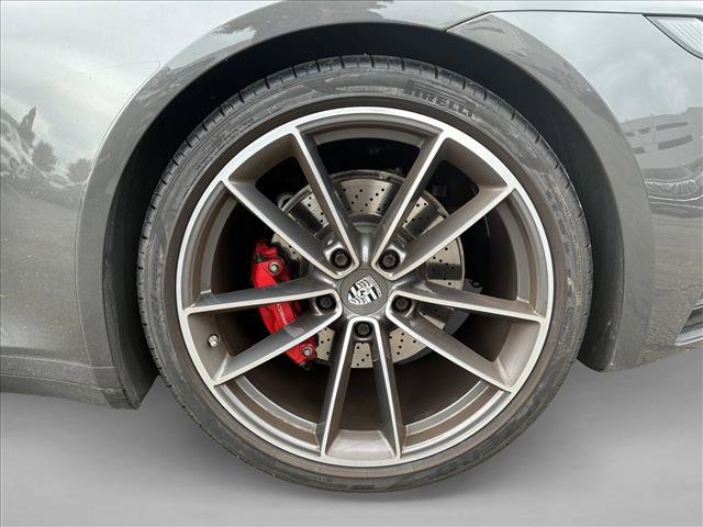 Used 2020 Porsche 911 Carrera S RWD image 9