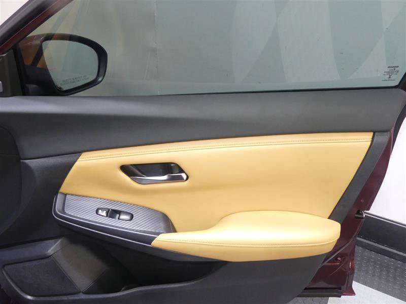 Used 2022 Nissan Sentra SV w/ SV Premium Package FWD image 19