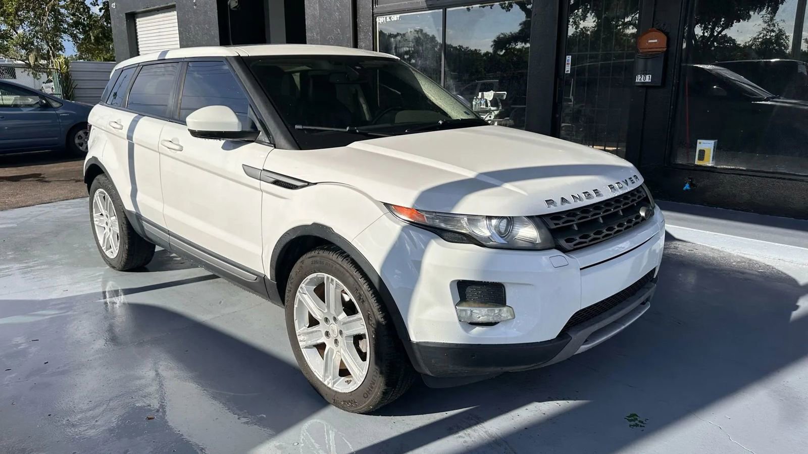 Used 2014 Land Rover Range Rover Evoque Pure Plus image 7