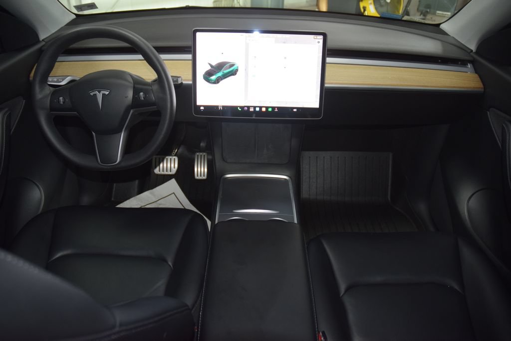 Used 2022 Tesla Model Y Performance AWD/4WD image 31