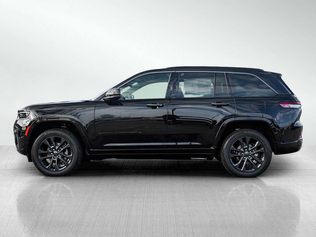 New 2026 Jeep Grand Cherokee Limited AWD/4WD image 4