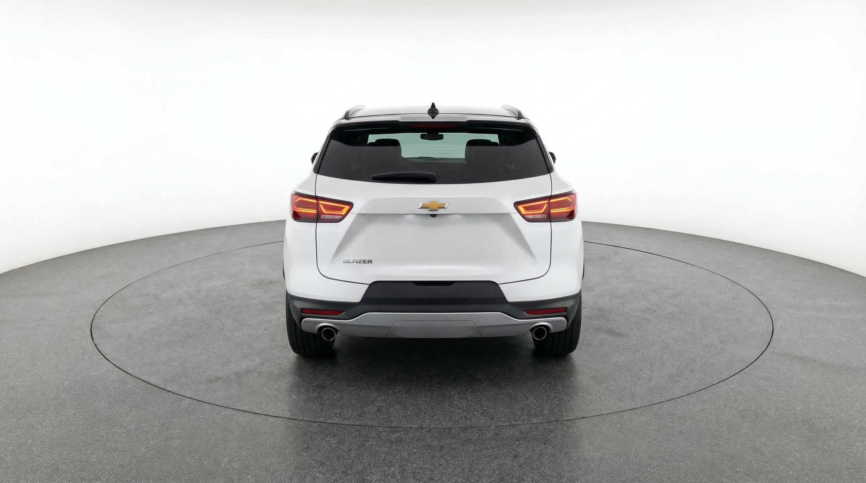 Used 2025 Chevrolet Blazer LT image 7