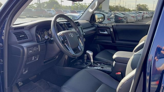 Used 2024 Toyota 4Runner TRD Off-Road Premium w/ Moonroof Package AWD/4WD image 30