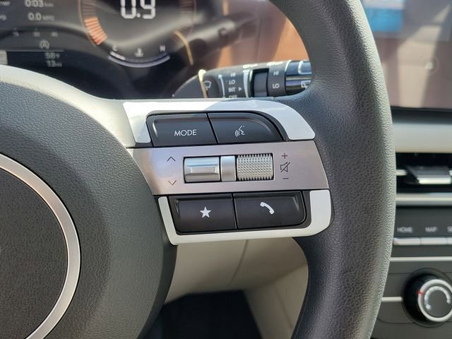 New 2026 Hyundai Tucson SE image 2