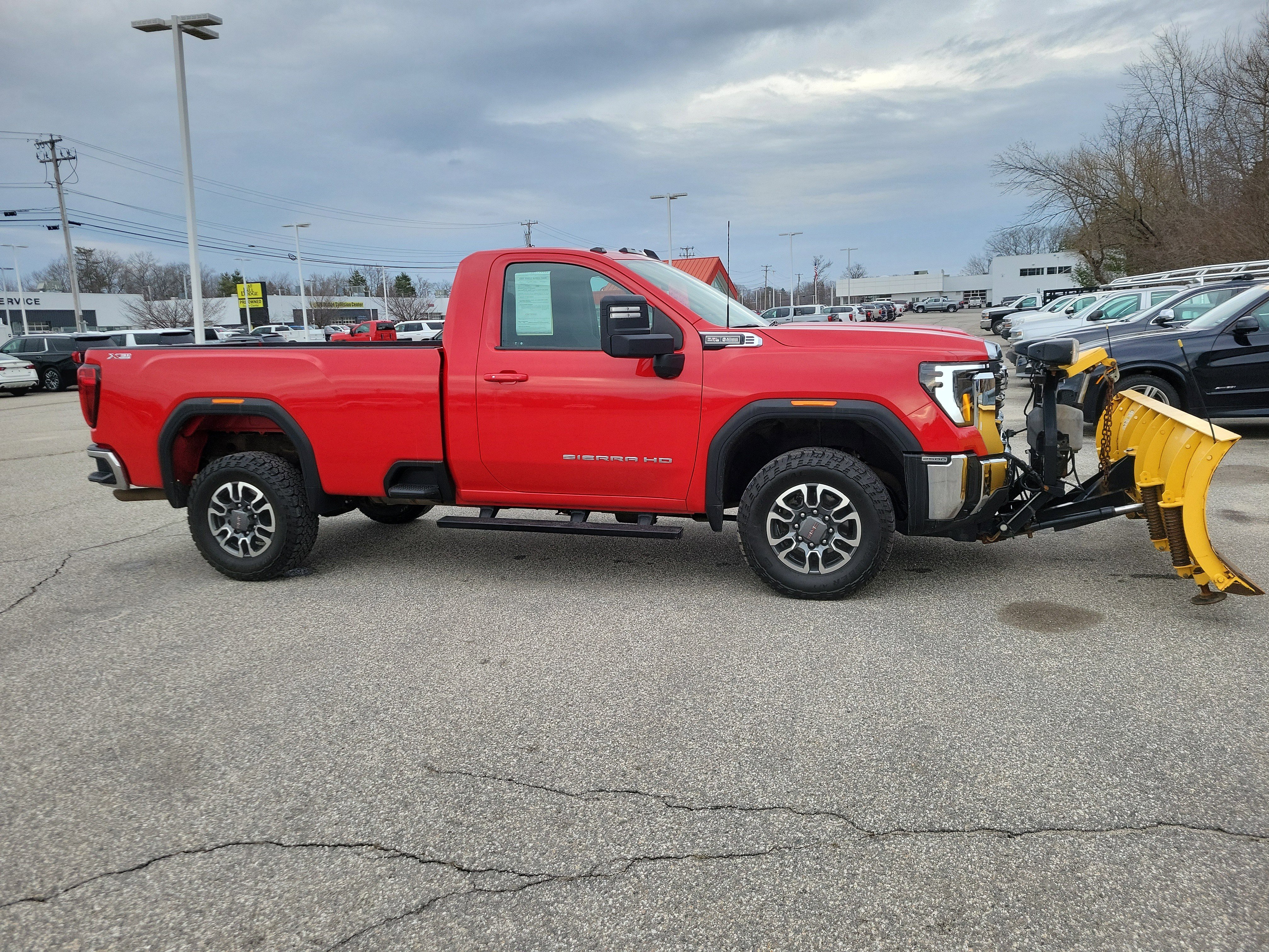 Certified 2024 GMC Sierra 2500 SLE w/ SLE Convenience Package AWD/4WD image 4