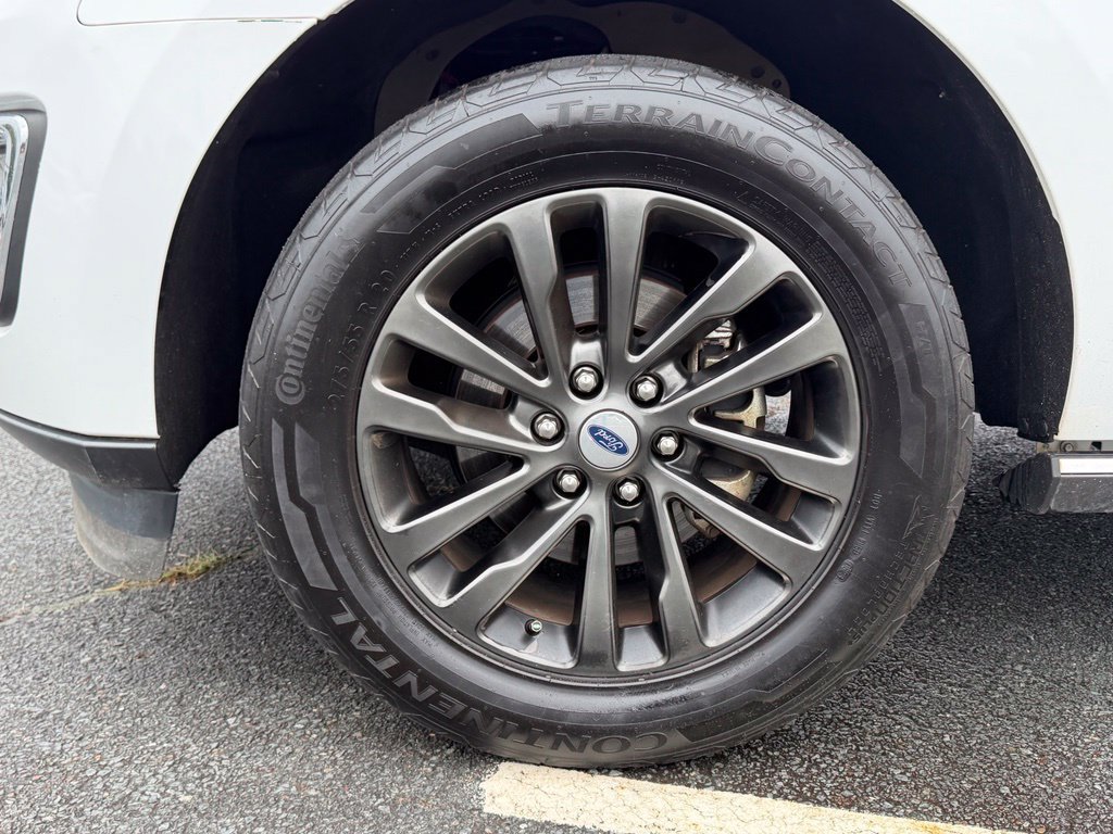 Used 2019 Ford Expedition Limited RWD image 11