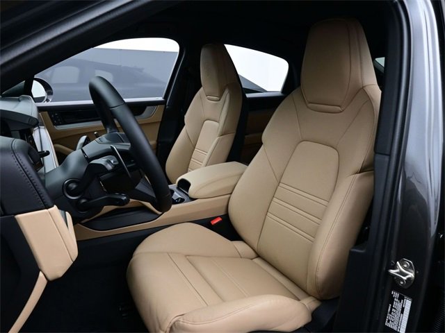 New 2026 Porsche Cayenne S image 5