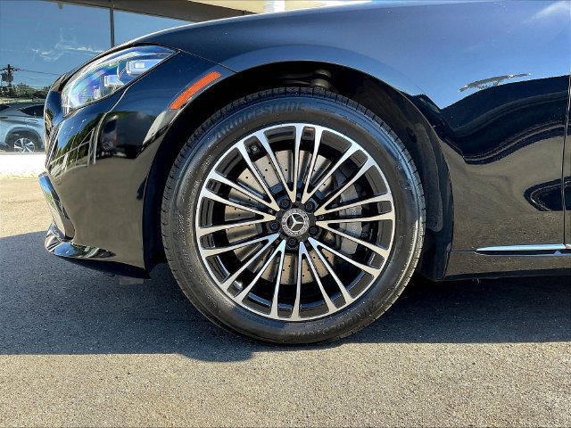 Certified 2023 Mercedes-Benz S 500 4MATIC image 36