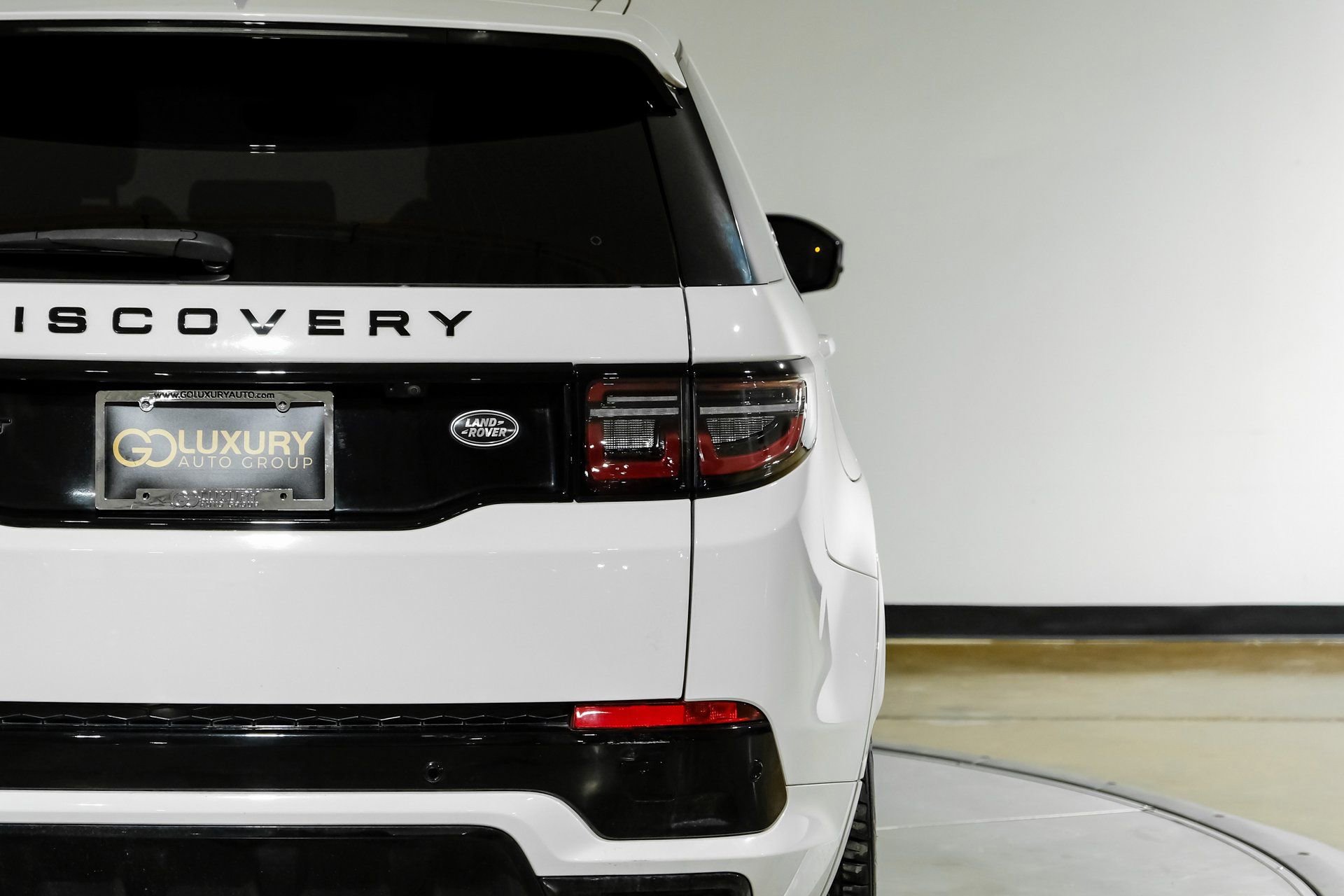 Used 2023 Land Rover Discovery Sport S R-Dynamic image 50