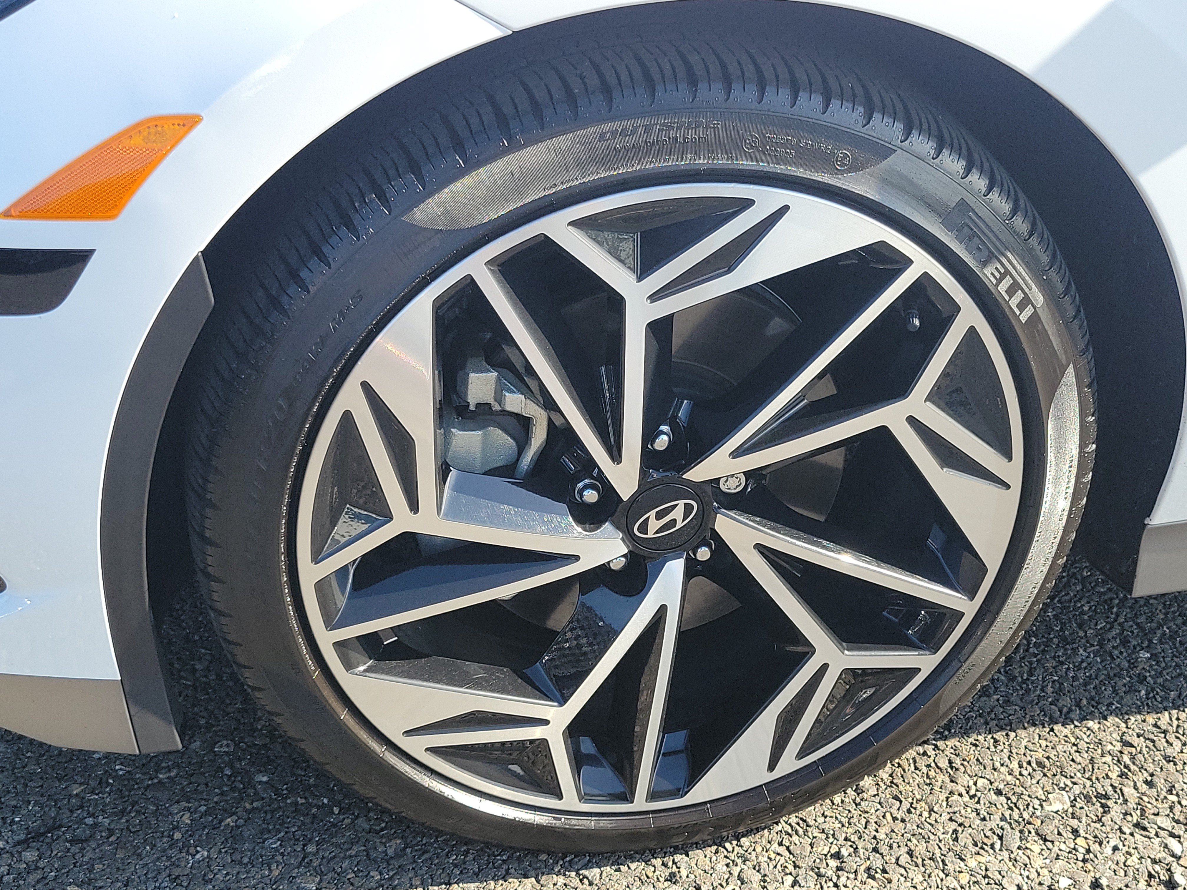 Used 2025 Hyundai Ioniq 6 SEL RWD image 7