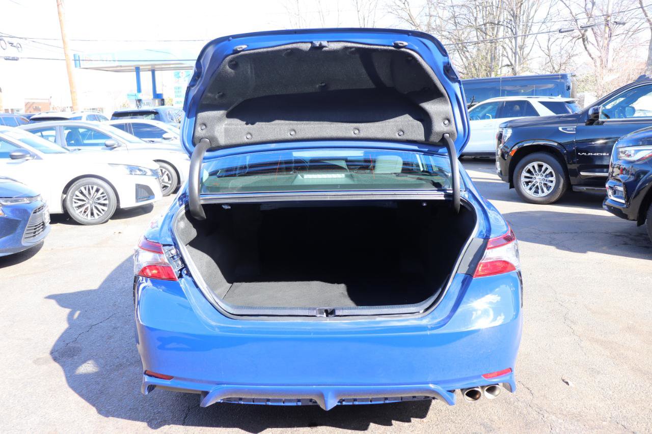 Used 2024 Toyota Camry SE image 44