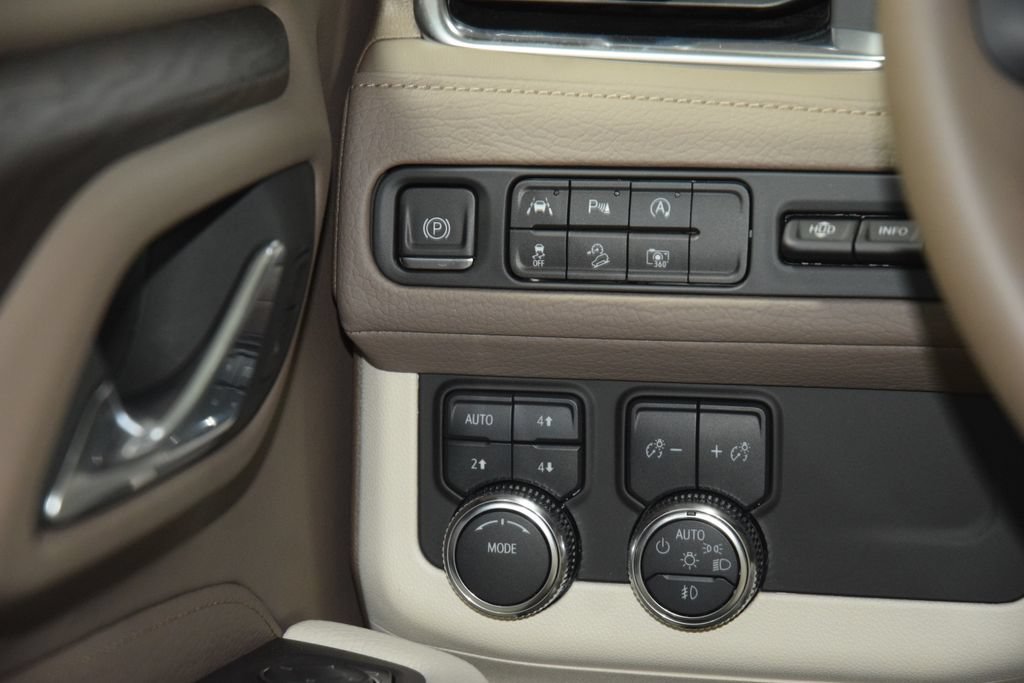 Used 2024 GMC Yukon Denali AWD/4WD image 37