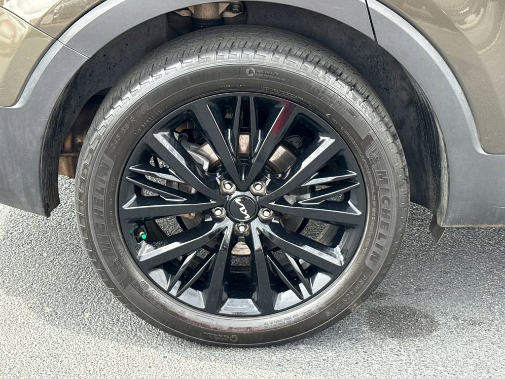 Used 2022 Kia Telluride SX image 17