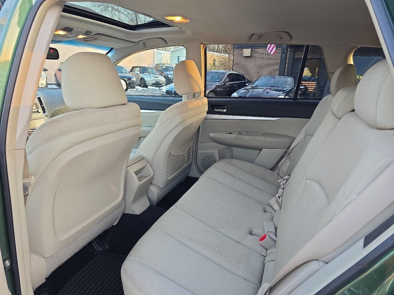 Used 2010 Subaru Outback 2.5i Premium image 19