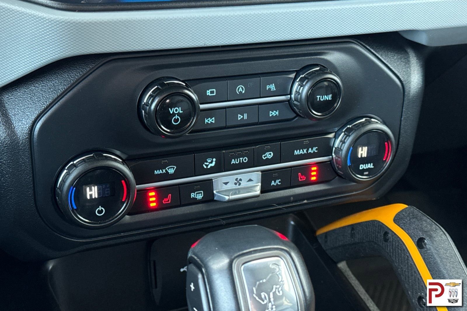 Used 2023 Ford Bronco Badlands AWD/4WD image 25