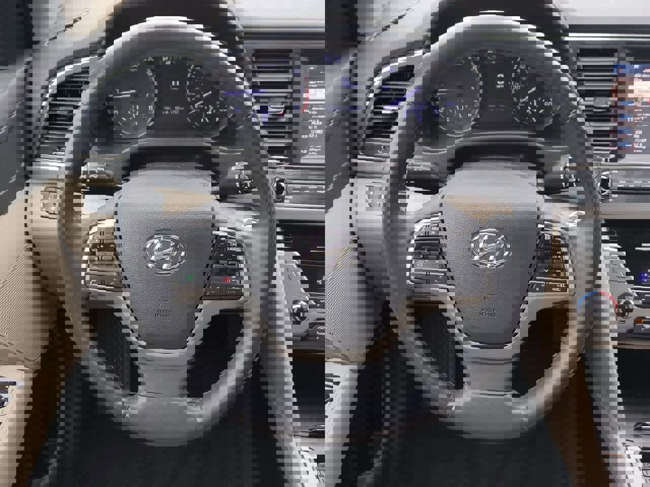 Used 2017 Hyundai Elantra Value Edition image 23