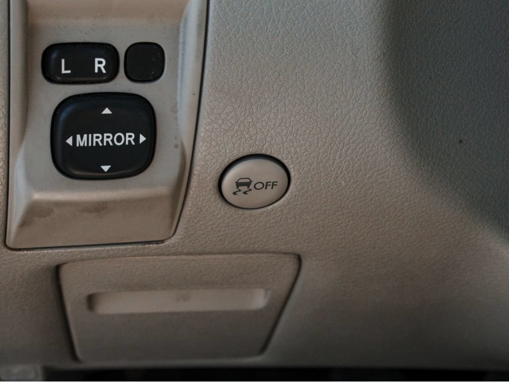 Used 2012 Subaru Forester 2.5X Premium AWD/4WD image 12
