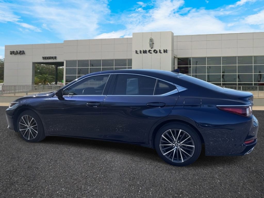 Used 2022 Lexus ES 350 w/ Premium Package image 5