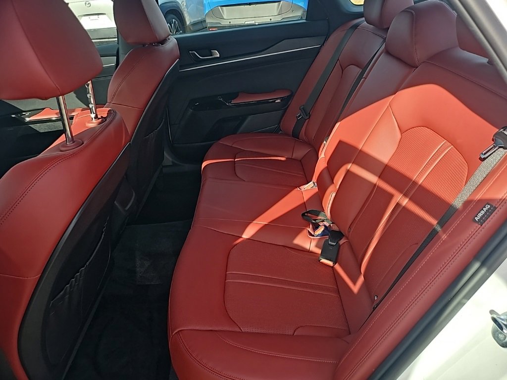 Used 2025 Kia K5 GT-Line w/ GT-Line Premium Package image 12