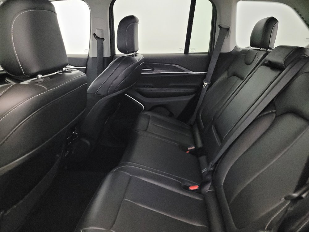 Used 2023 Jeep Grand Cherokee 4WD 4xe image 18