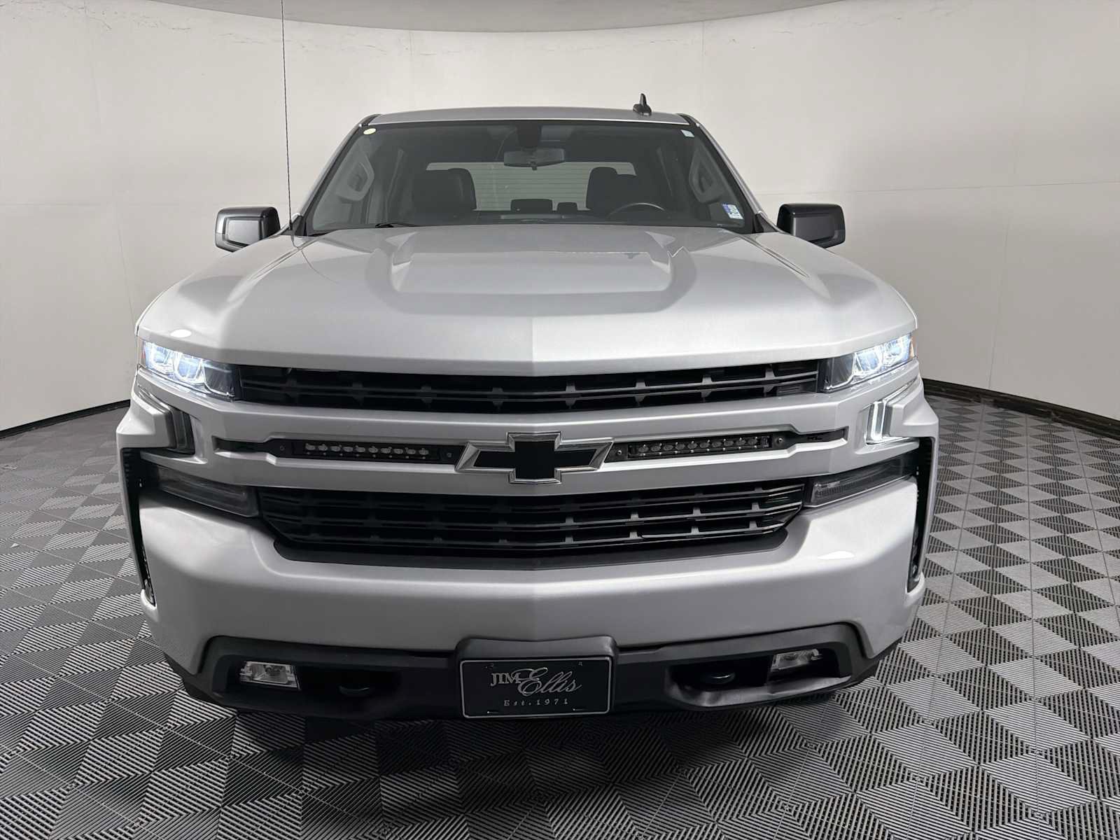 Used 2020 Chevrolet Silverado 1500 RST AWD/4WD image 3