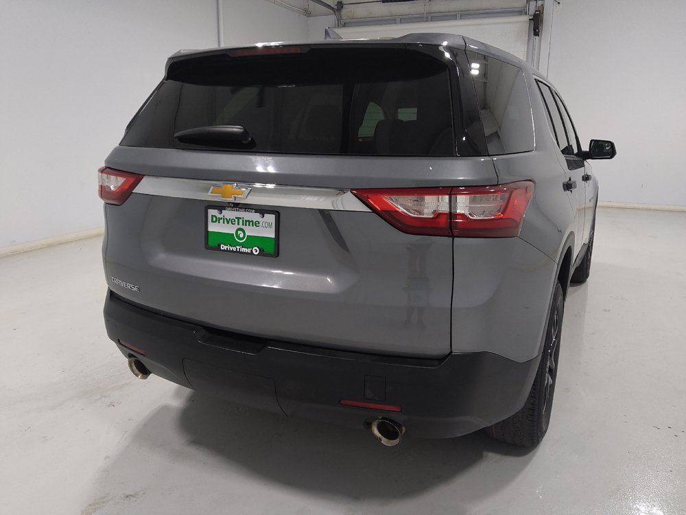 Used 2021 Chevrolet Traverse LS FWD image 7