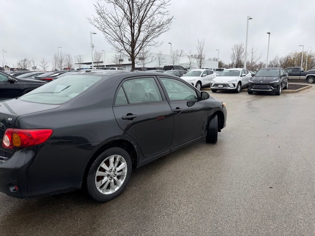 Used 2010 Toyota Corolla image 4